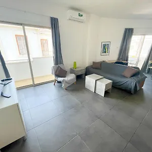 High Speed Apartament Larnaca